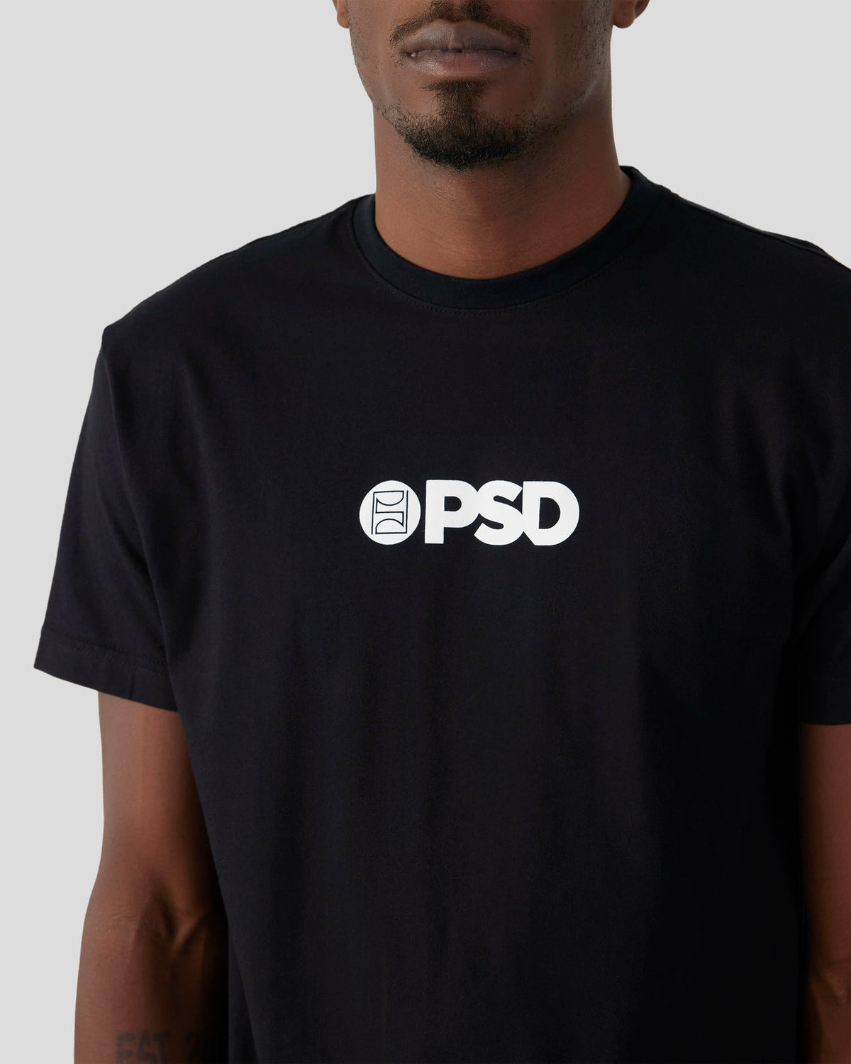 Men|Women Core Logo Tee - Black - Classic Tee | PSD