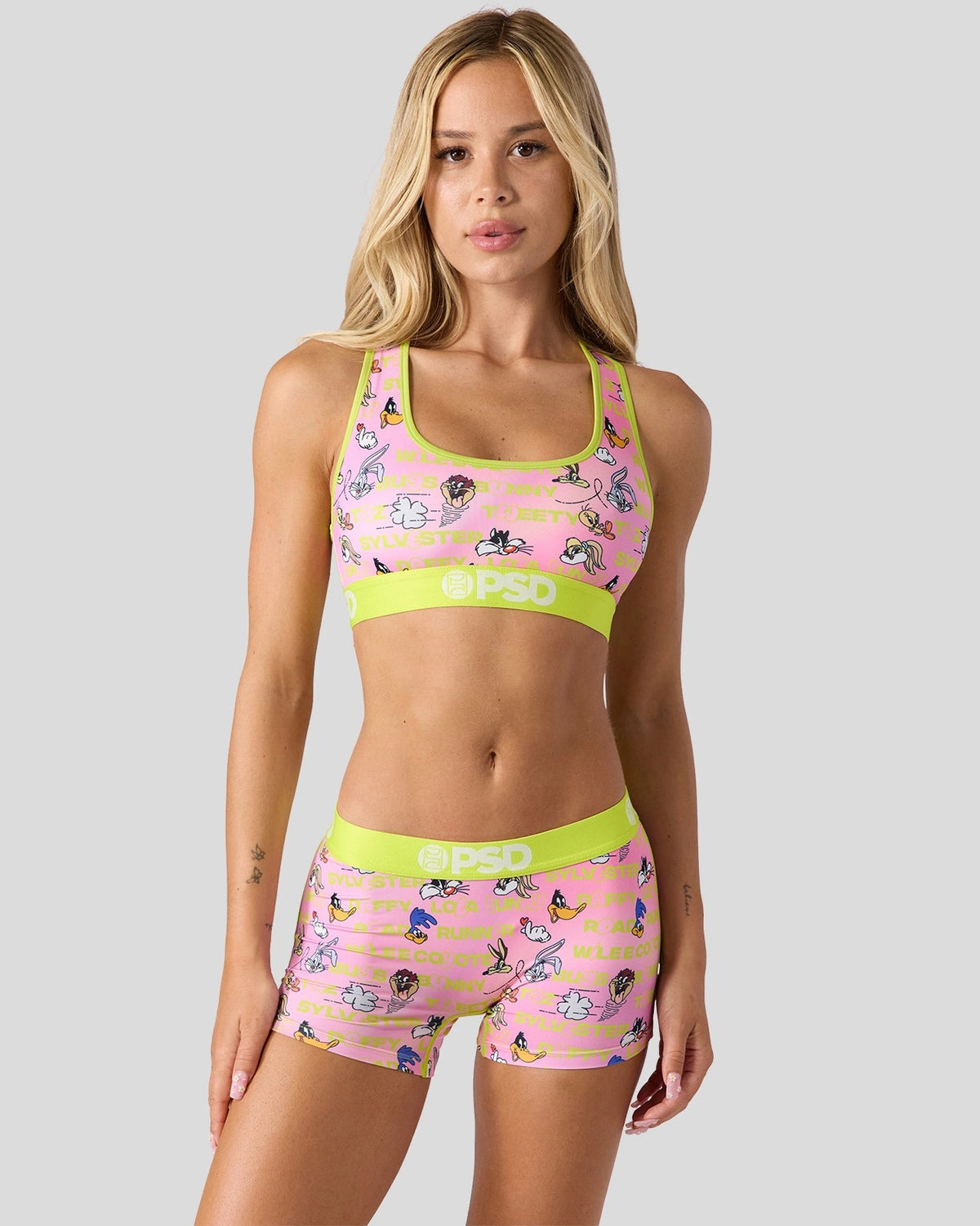 Women Looney Tunes - Stacked - Boy Short | PSD