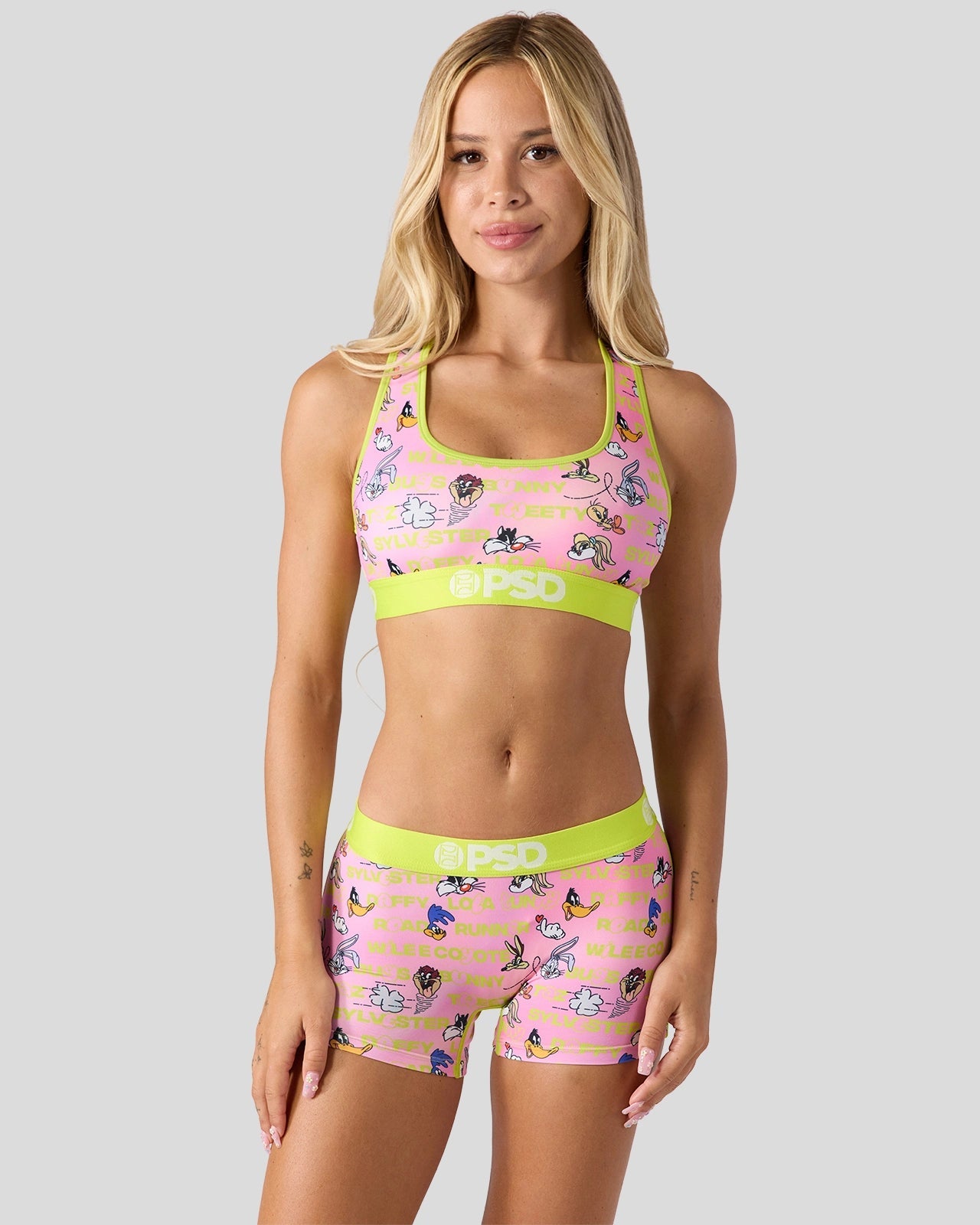 Women Looney Tunes - Stacked - Sports Bra | PSD