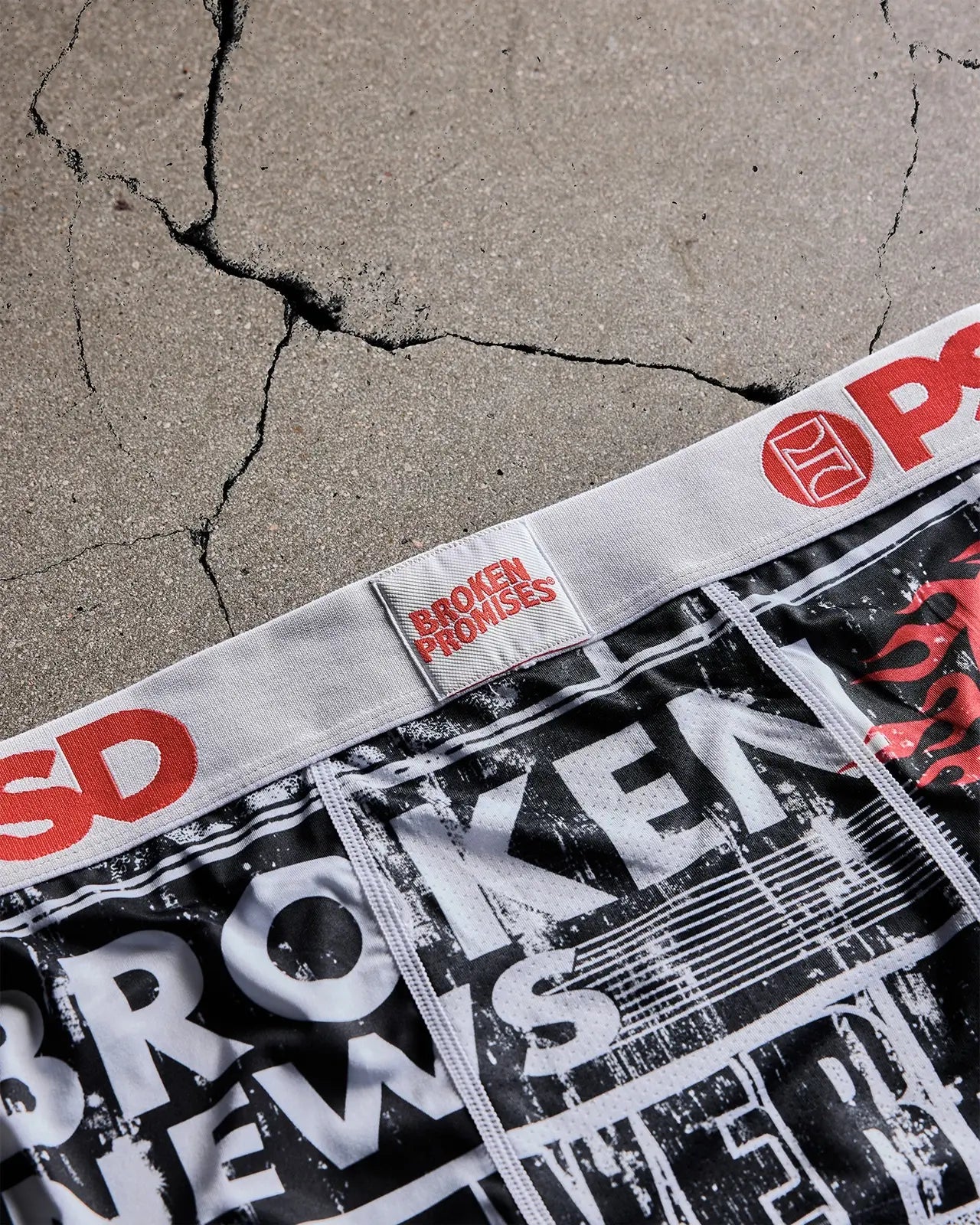 Men Broken Promises - Broken News - Standard Length | PSD